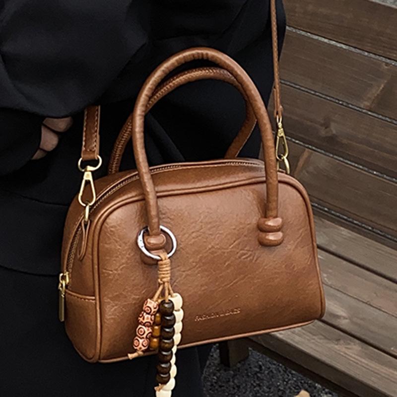 High-value Niche Foreign-style Small Square Bag Women's 2025 Autumn New Fashion Handbag Commuter Simple Shoulder Bag