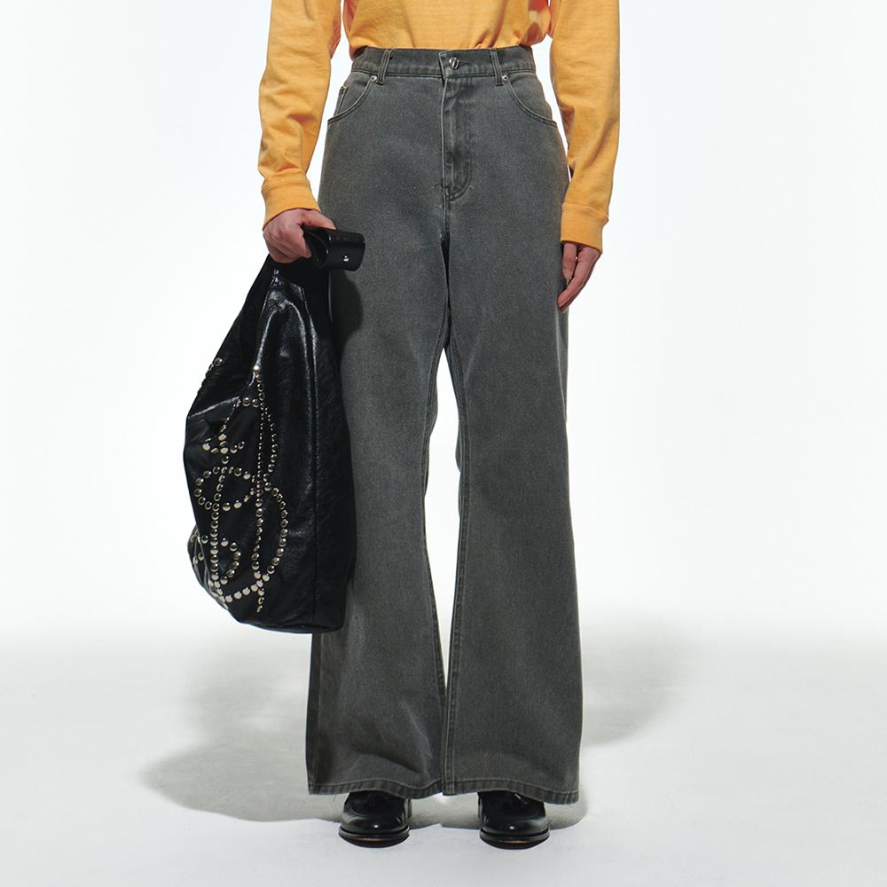 I Earth Boots Cut Jeans [Khaki]