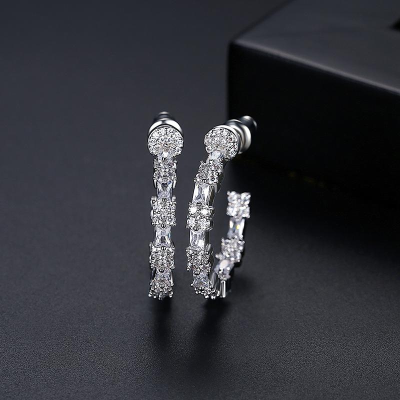 LUOTEEMI New Big Round Hoop Earrings Women Fashion Rainbow Color Cubic Zirconia Flower Earring