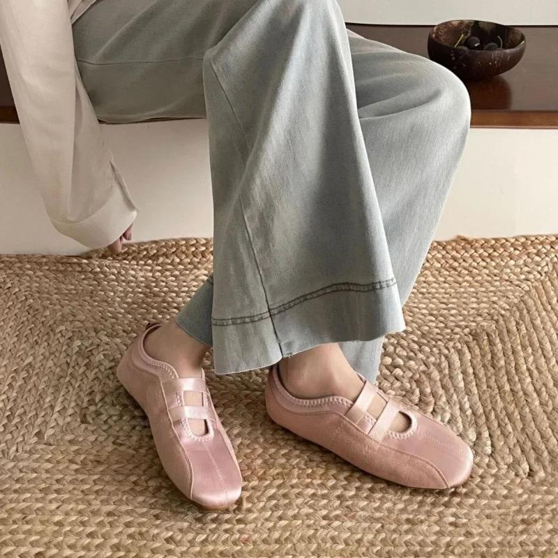 Spring Autumn New Style Soft Bottom Ballet Flat Shoes Women's Round Toe Satin Mary Janes Low Heel Comfortable Footwear