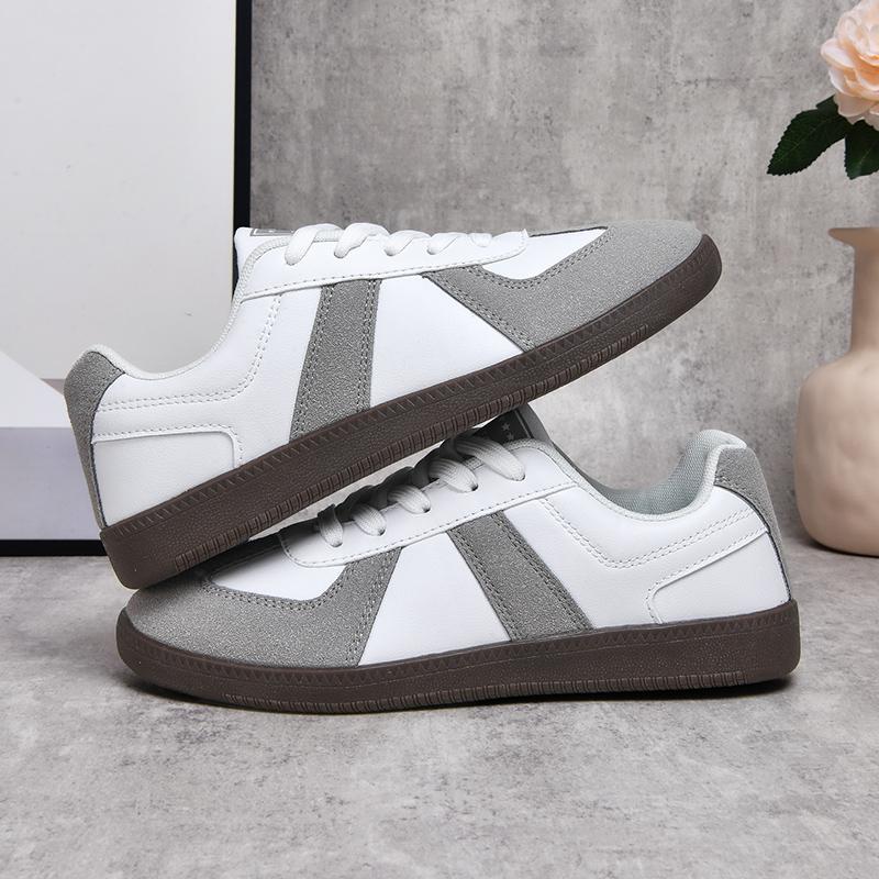 

New Men Shoes Flats Walking Leather Casual Shoes Vintage Sports Sneakers Women Walking Athletic Shoe Unisex White Loafers 36