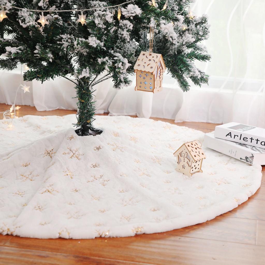 90/122cm Christmas Tree Skirt Faux Fur Carpet Snowflake White Plush Mat for Home Xmas Tree New Year Decor Noel Apron Ornament