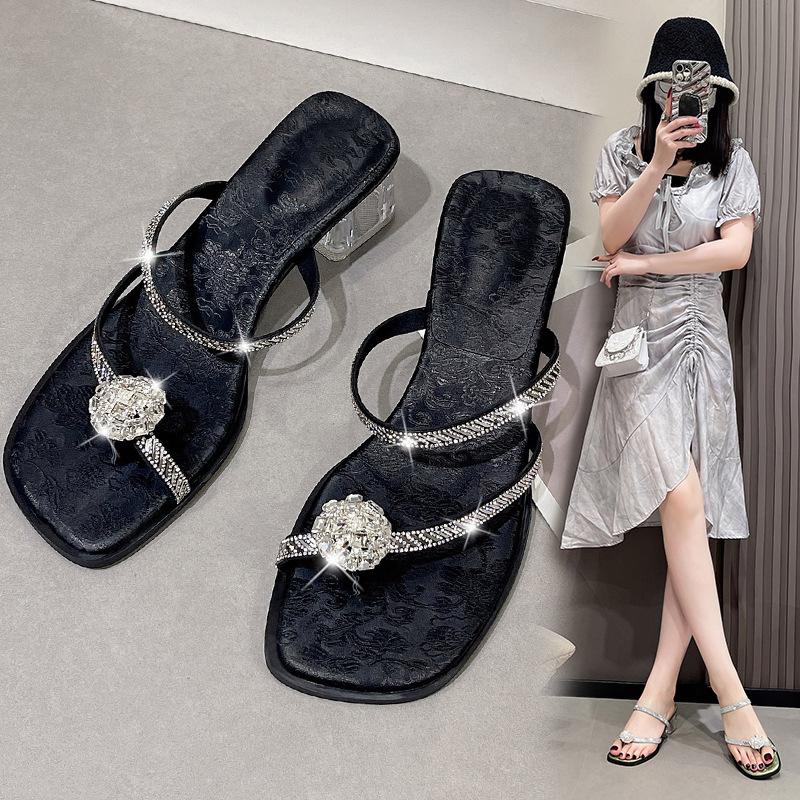 Damen-Sandalen mit dickem Absatz, Sommermode 2025, modischer Feenstil, weiche Sohle, vielseitige französische Sandalen, Flip-Flops