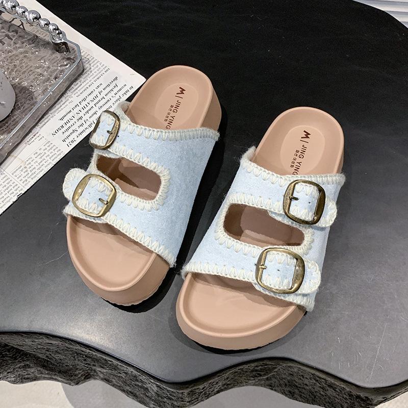 Fashion and Comfortable Hot Air Platform Slippers Women's 2025 Summer New Outer Wear Boken Shoes Heightened Non-slip One-word Slippers