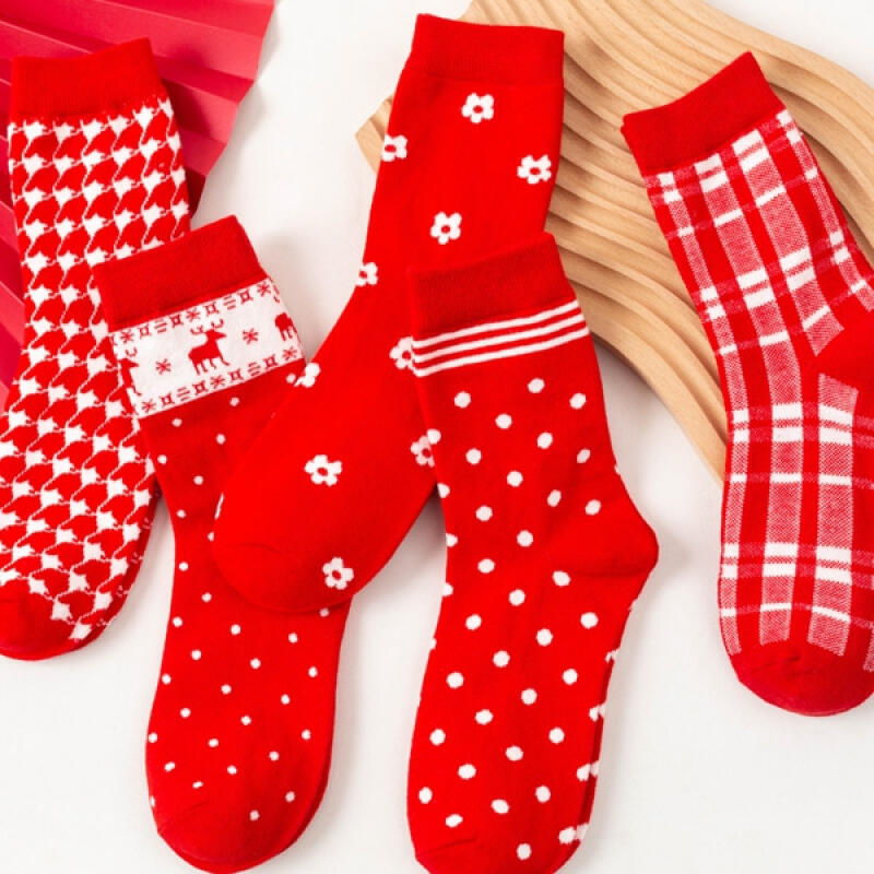 

White Snowflake Women s Medium Crew Socks Set of 5 single