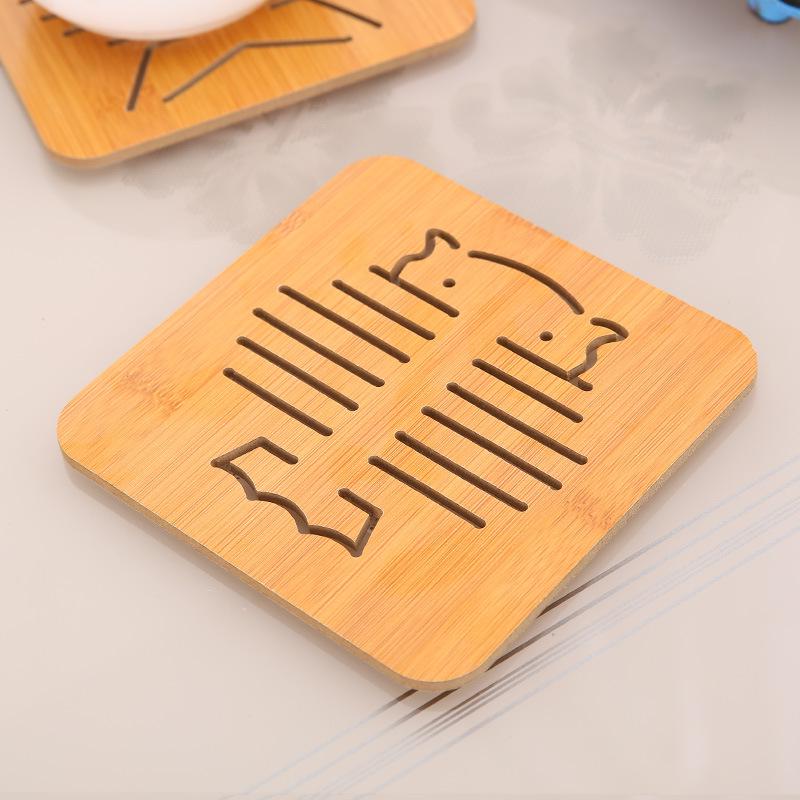 Wooden Non-Slip Cartoon Coaster: Heat-Resistant Kitchen Placemat & Pot Holder