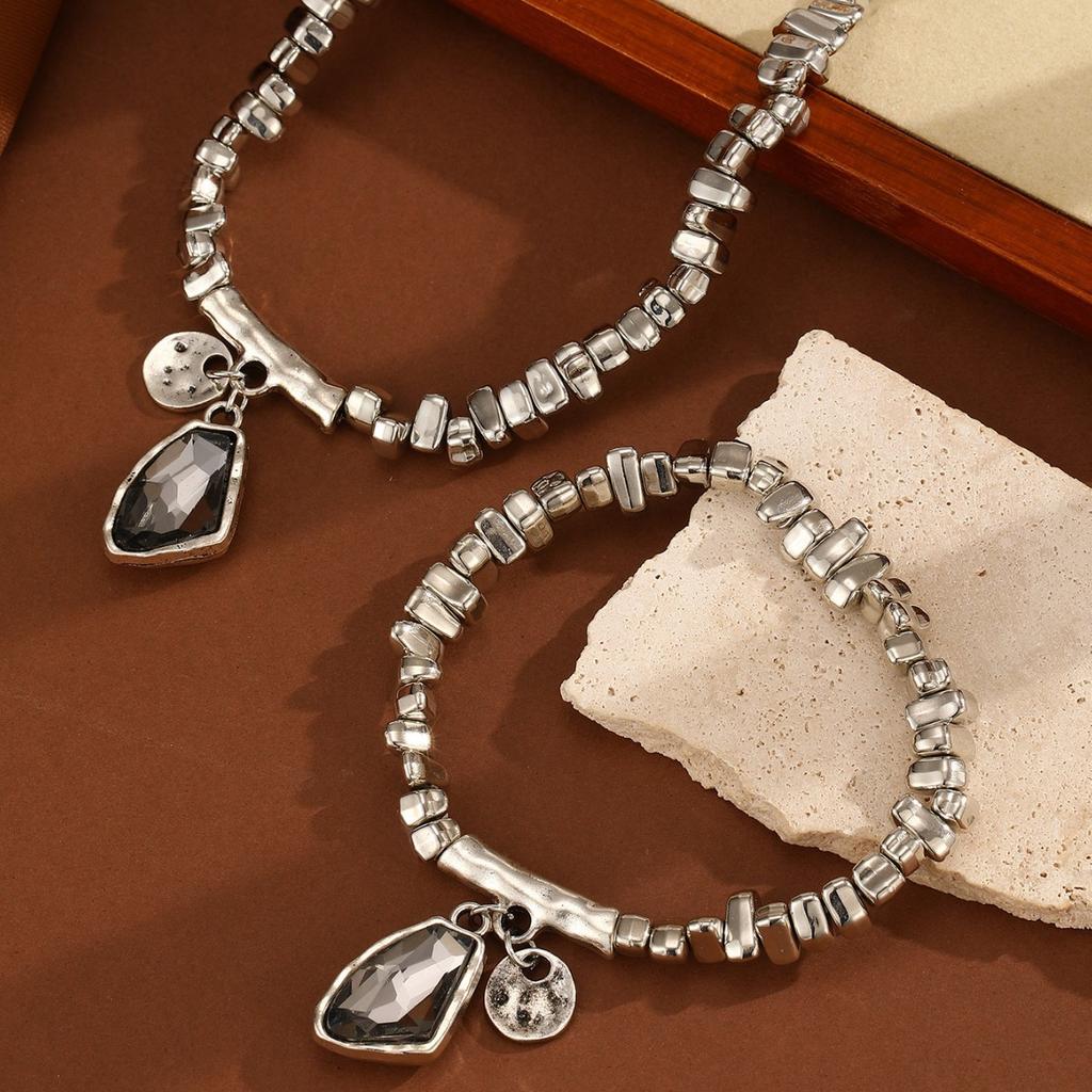 Irregular Cut Broken Silver Geometric Necklace Personalized Minimalist Fashion Jewelry Accessories