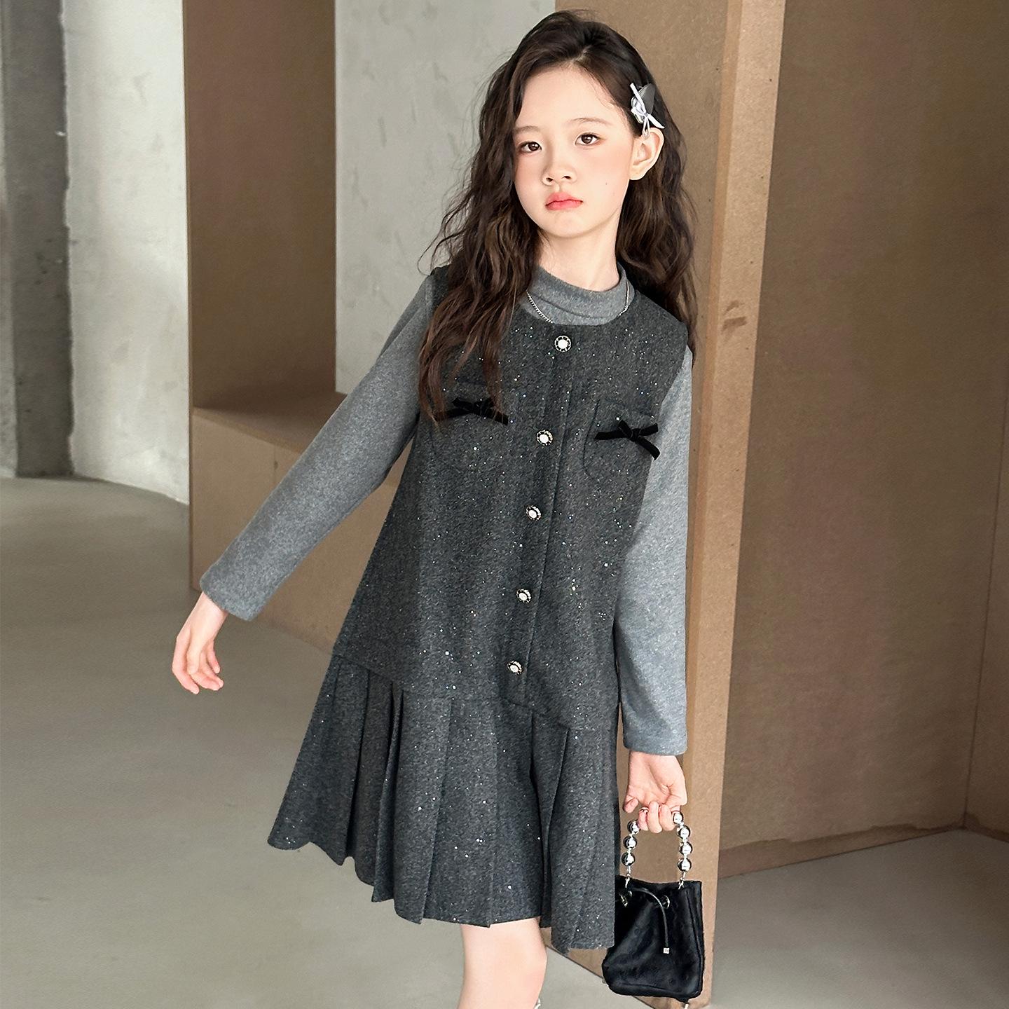 

Модный осенний комплект платья в корейском стиле для девочек 2025 130 cm