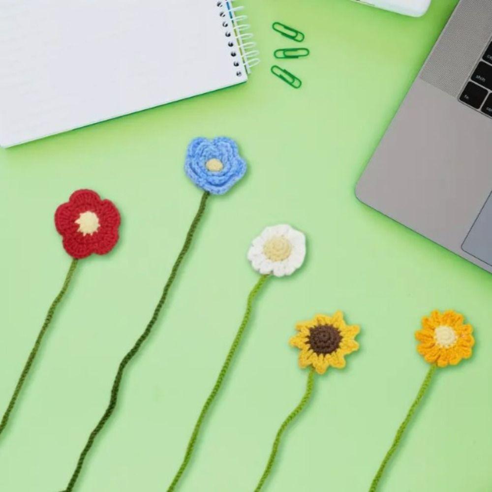 Daisy Flower Knitted Bookmark Unique Crochet Book Marker Creative Floral Pendants  Perfect Gift