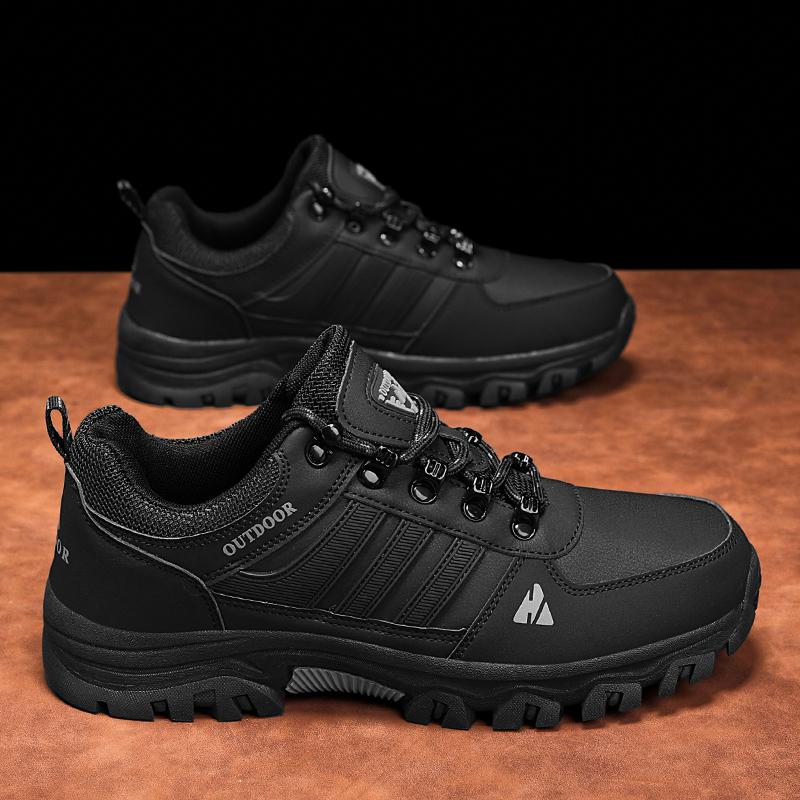 

Men Climb Mountain Shoes Casual Sports Shoes Fashionable Hiking and Mountaineering Men Shoes Men s Outdoor Waterproof Leather 39 чорний