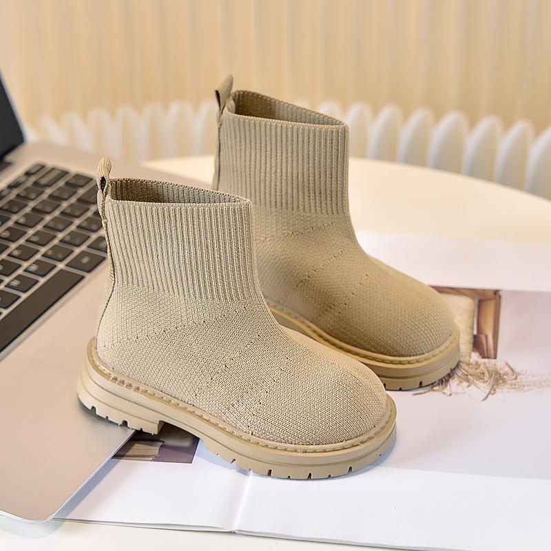 

Children s candy-colored thick-soled fly-knit boots, new autumn style girls boots, British style popular children s Martin boots 21-25Code（One Hand5Doub хакі