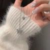 LATS Nouveau Collier Papillon Brillant pour Dames Exquis Double Couche Chaîne de Clavicule Collier Bijoux pour Dames Cadeau