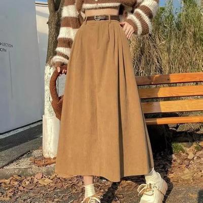 Kadın Yüksek Bel Kadife A Kesim Etek - Sonbahar/Kış Retro Stil, İnce Gösteren, Kalçayı Kapatan ve Dökümlü Bol Kesim.