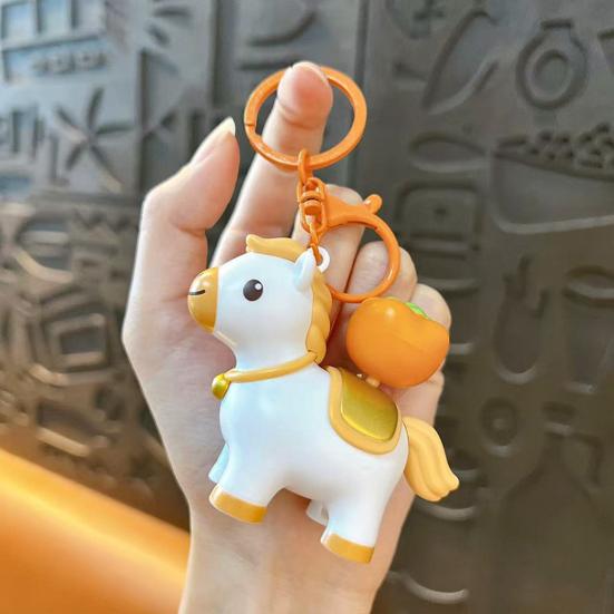 Portable Keychain Rotating Horse Design Key Ring Compact Size Horse Charm Miniature Decompression Toy