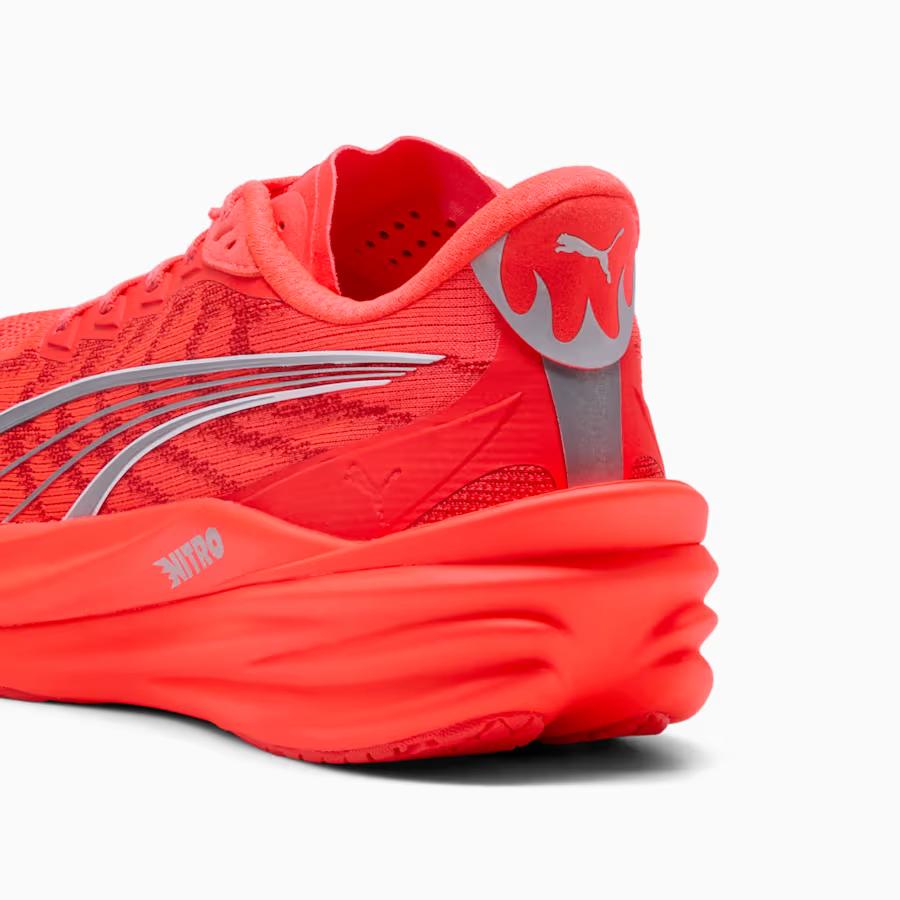 312123-19 Puma Deviate Nitro 4 "Ultra Red/PUMA Silver" (Men's)