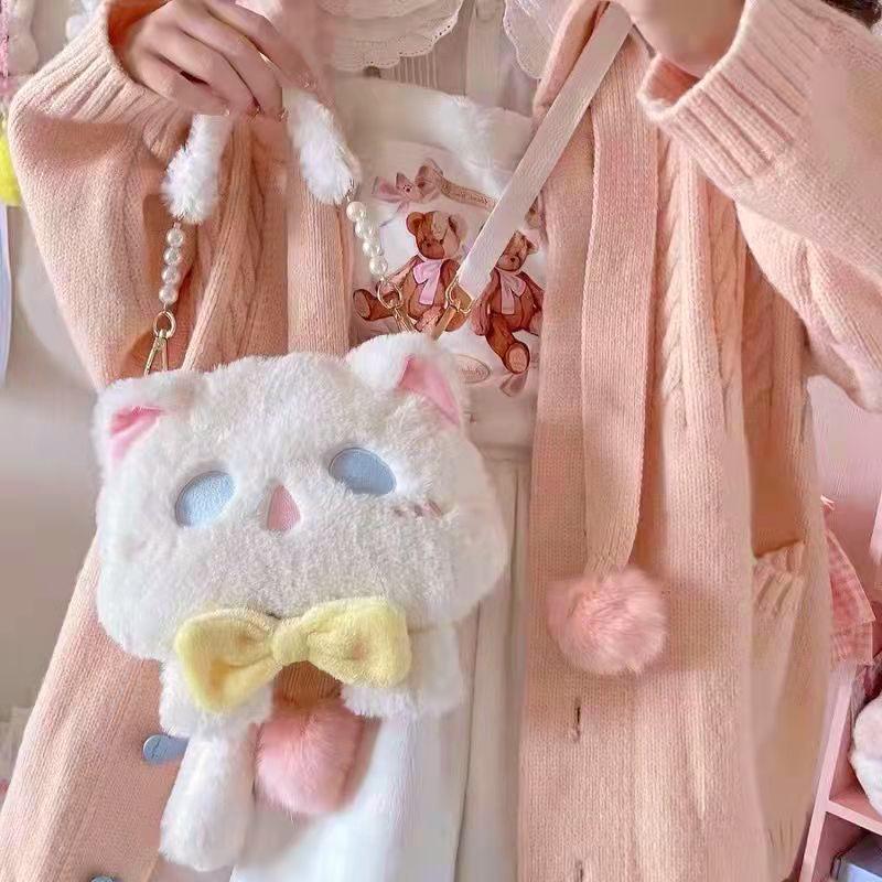 IELGY ladies cute doll soft cute plush handbag, autumn and winter Lolita messenger bag белый