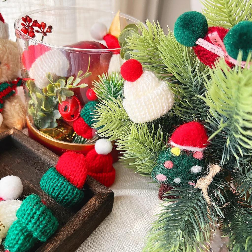 Mini Knitted Hat and Christmas Scarf Set Christmas Tree Decoration DIY Art Snowman Doll Christmas Decoration