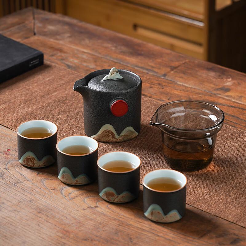 Wushiyuan Distant Mountains Tea Set