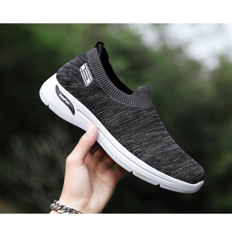 Men's Slip-on Shoes, Soft-sole Casual Shoes, Cloth Shoes for Men.
