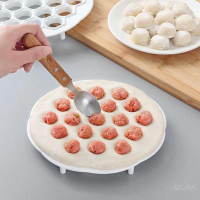 Presse à Pâte de Cuisine Moule à Raviolis Moule à Dumplings Fabricant de Dumplings Moule à Pelmeni Moule à Pâtes Forme 37 Trous Outils de Cuisine