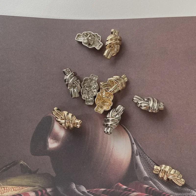 Yisen ESSTUDIO Retro Złote i Srebrne Nieregularne Guziki Do Płaszcza Damskiego