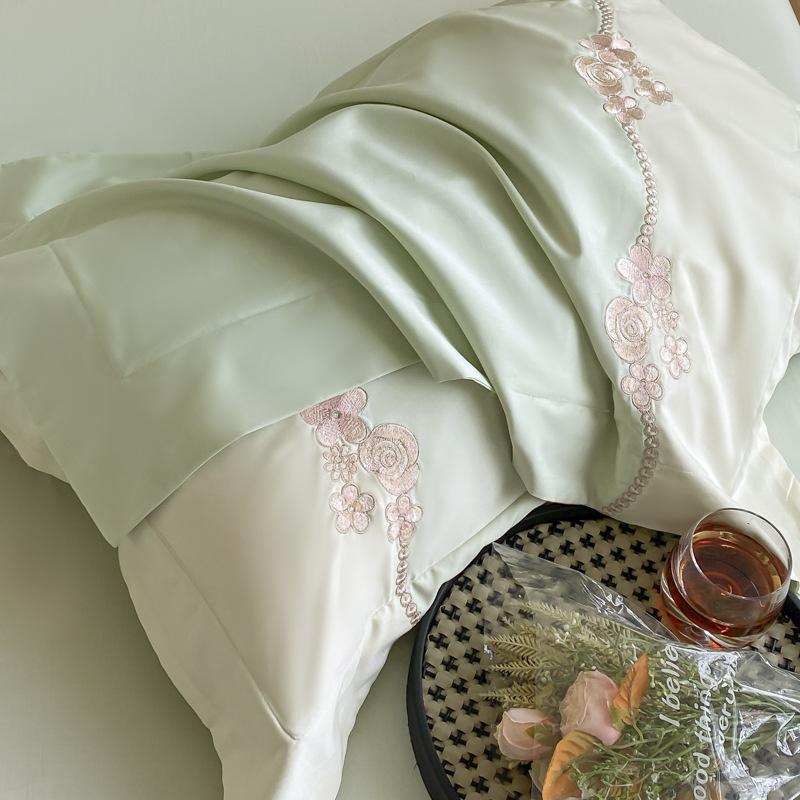 Class A Maternal And Infant Grade High-Grade 180 Long-Staple Cotton 4Pcs Set Cotton Pure Cotton Embroidered Flower Quilt Cover Mattress Sleeping