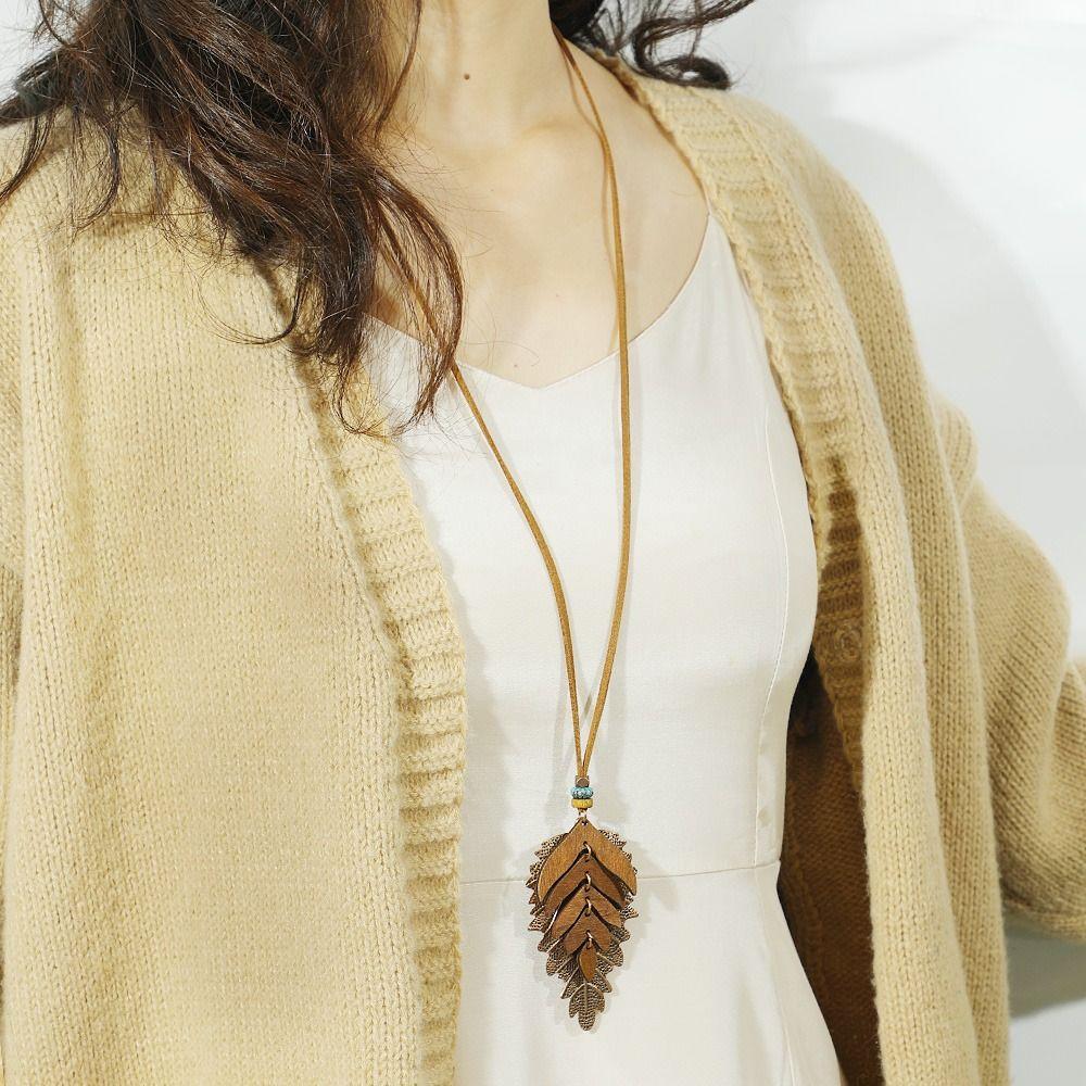 Elegant Turquoise Shell Pendant Women Fashion Brown Pendent Necklaces Boho Long Neckalce  Jewelry