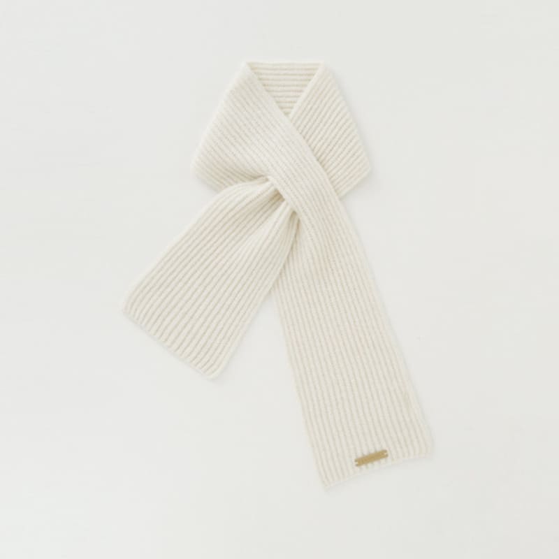 Carriere BABY ALPACA BLEND SEAMLESS RIB KNIT MUFFLER