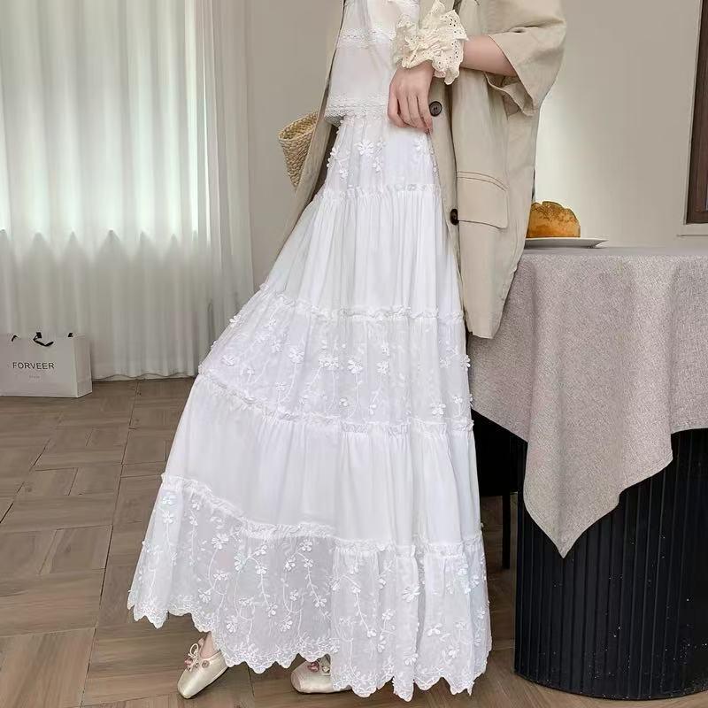 White Floral Embroidery A-Line Midi Skirt with High Waist