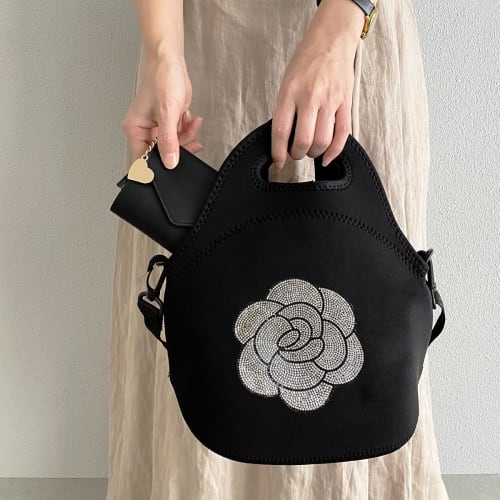 DIVA Rose Lunch Bag, Insulated and Thermal, 2-Way Lunch Bag, Stretch Fabric, Can Be Carried Over the Shoulder or Crossbody, Lightweight, Outdoor Use (