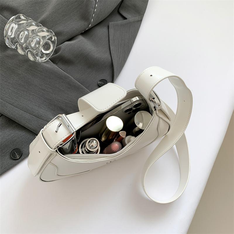 Vintage PU Leather Armpit Bag for Women Shoulder Bag Chic Red Blue Underarm Bag High Quality Solid Classic Handbag