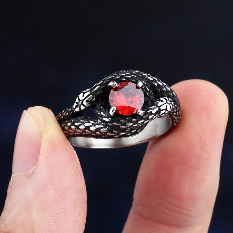 2026 New Vintage 316L Stainless Steel 3D Snake Ring with Red&Green StoneAnimal Fashion Jewelry for Man Women Boyfriend Gift