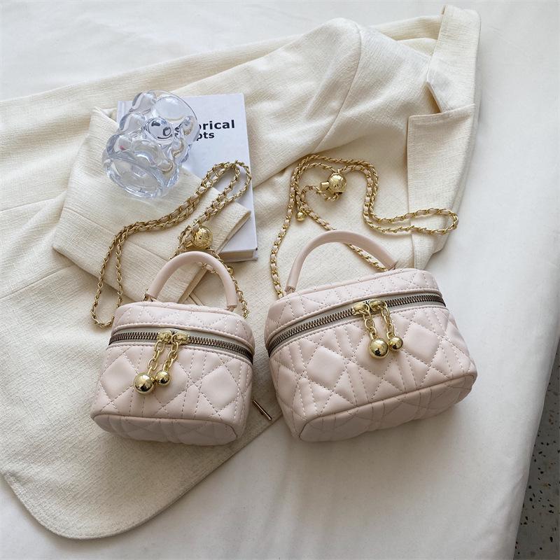 Sac Messenger Mini Chaîne Tendance pour Femmes 2025 - Collection Printemps/Été, Sac à Main Carré Petit et Polyvalent à la Mode