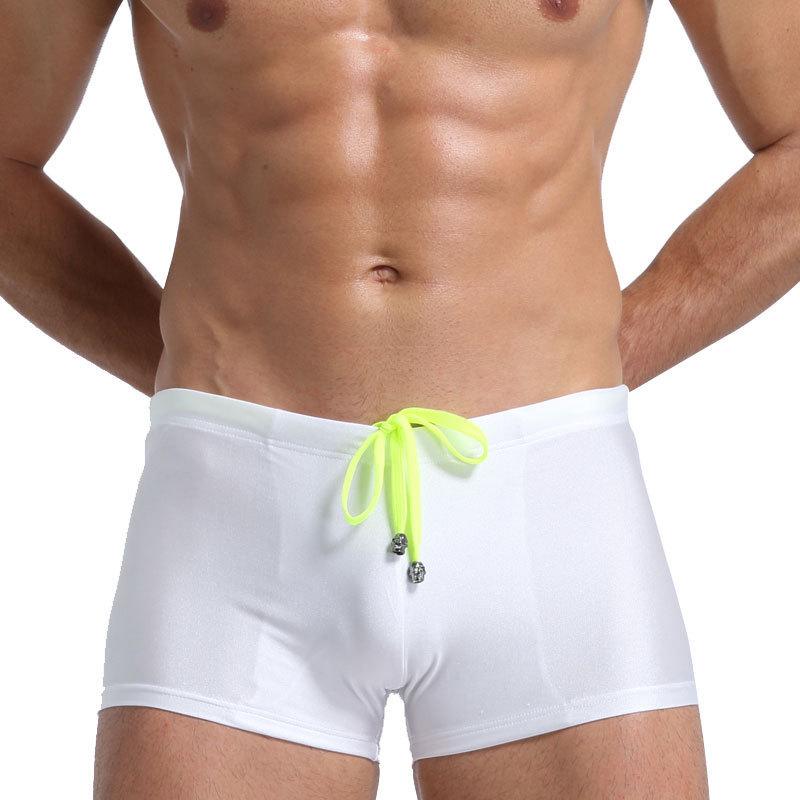 Herren Frühling Sommer Mode Gestreiftes Design Atmungsaktiv Schnelltrocknend Schwimmende Flachboden Unterhosen