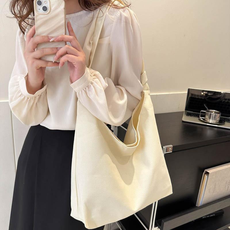 Fashionable Spacious Large Capacity Tote Bag For Women Stylish Commuter Shoulder Bag