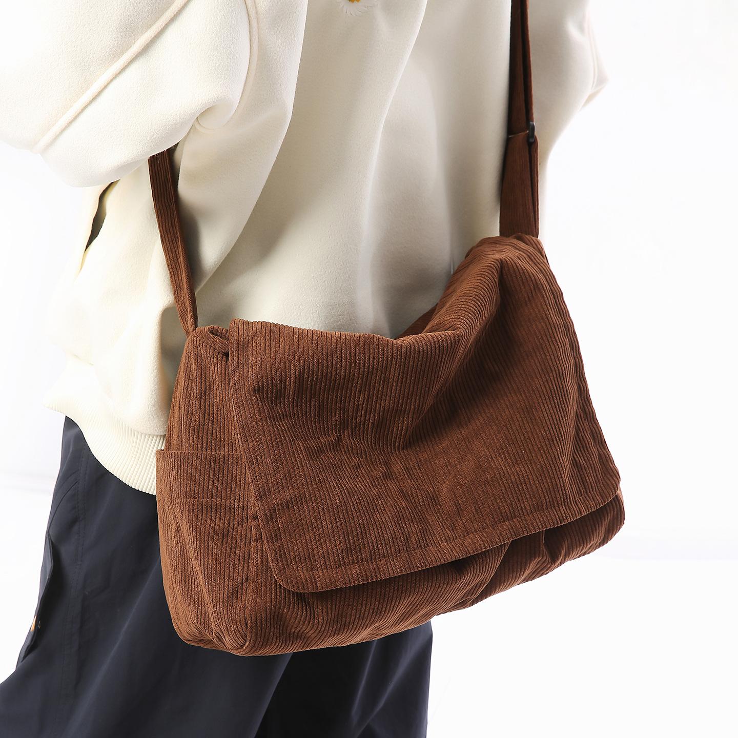 The Bags Family Women's Green Literary Mori Corduroy Bag Lazy Wind Messenger Bag Large Capacity Versatile Simple Casual Retro Shoulder Bag