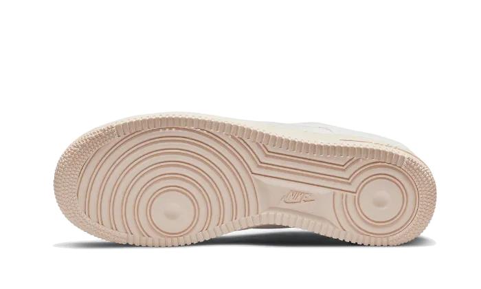Air Force 1 Low Winter Premium Summit White