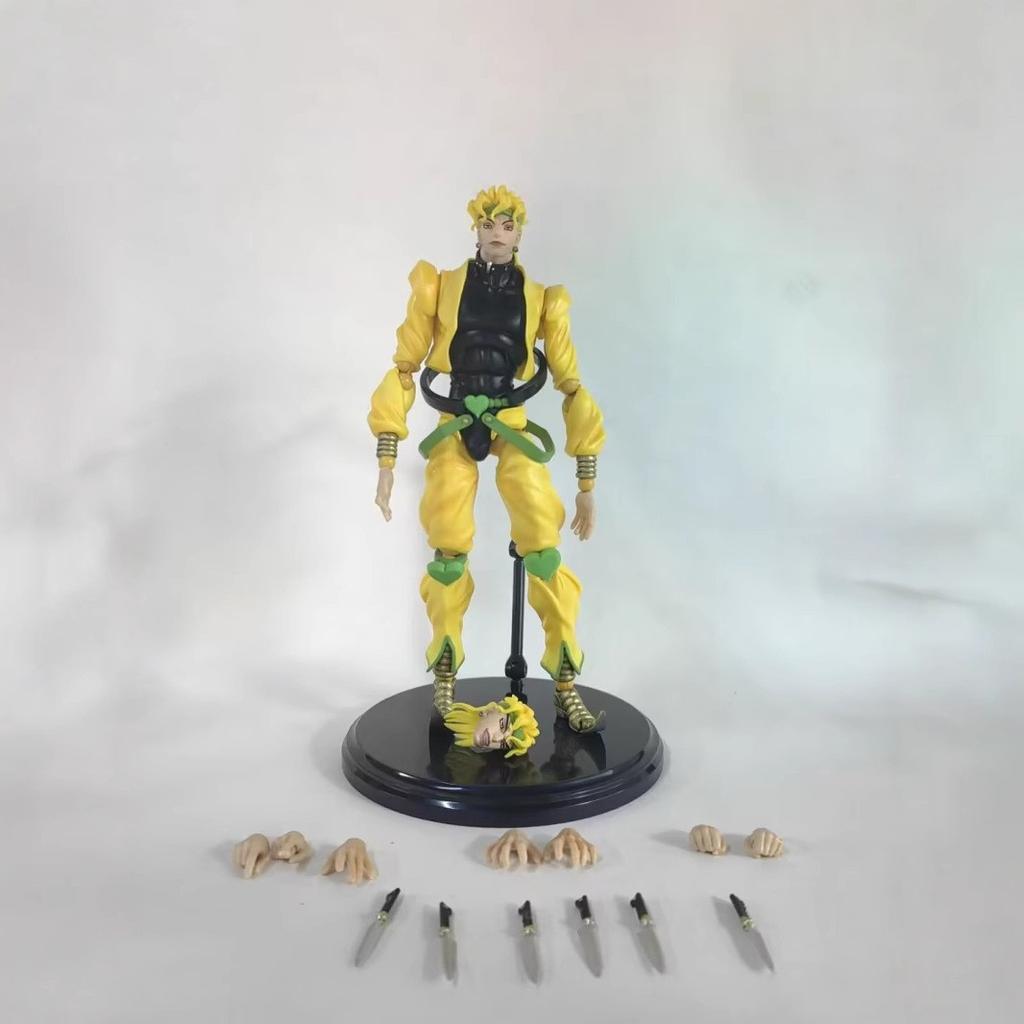 Statua Medicos Super Action BIG DIO – Figura Altamente Articolata da 25cm con Teste Intercambiabili e Accessori Coltello
