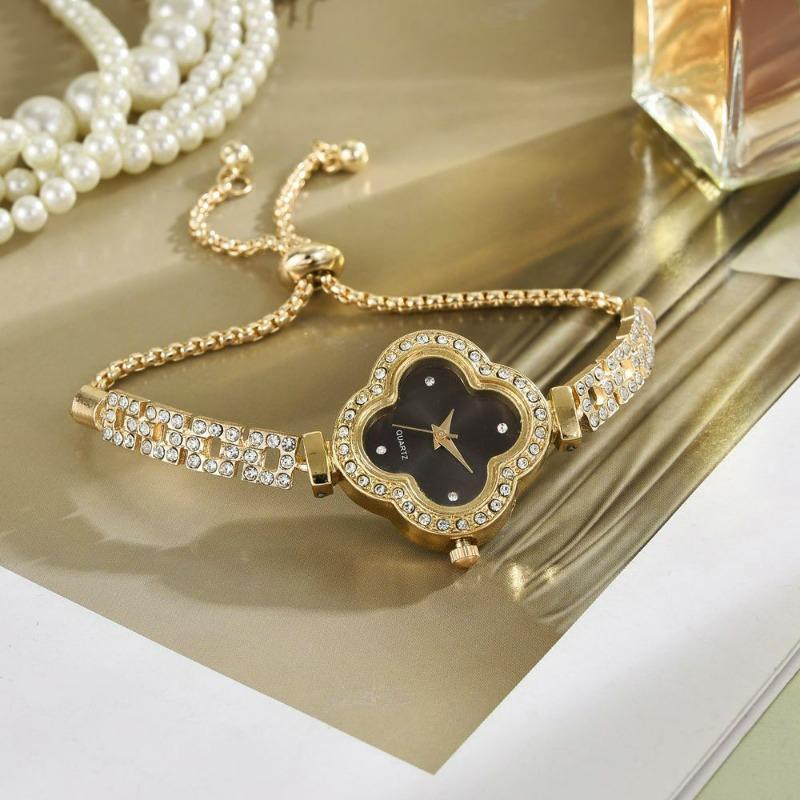 Four-leaf Clover Bracelet Watch Women's Diamond-encrusted Light Luxury Niche High-end Temperament Exquisite Women's Bracelet Women's Watch