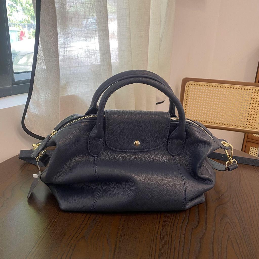Japanese and Korean Soft Cowhide Handbag: Classic Women's Genuine Leather Dumpling Bag, Shoulder & Crossbody Style.