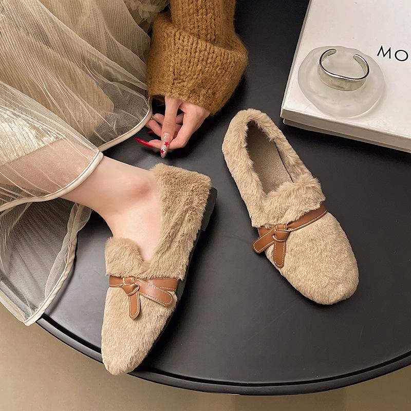 Thick-soled heightening fleece round-headed fluffy shoes for women to wear in autumn and winter, gentle Internet celebrities pedal beanie shoes in w