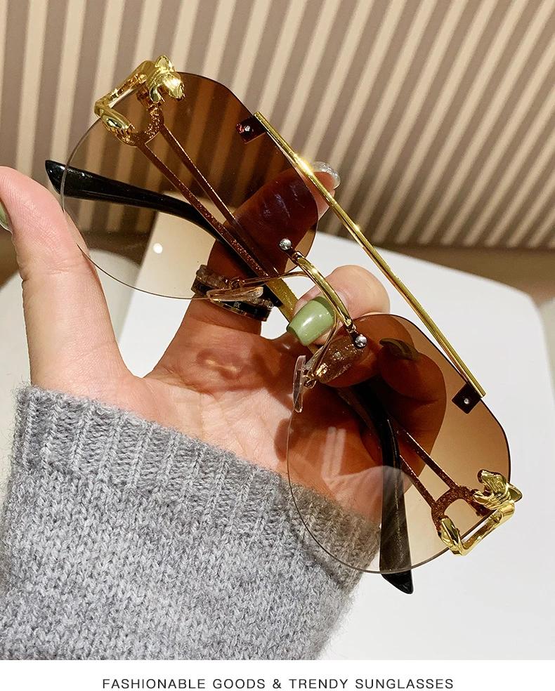 Classic Rimless Square Sunglasses Women Men Designer Brand Sun Glasses Female Male Personality Metal Mirror