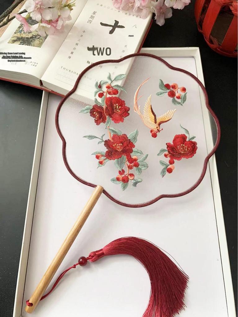Ancient Style Chinese Embroidered Round Fan for Hanfu and Cheongsam