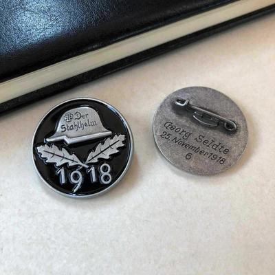 Insigne de vétéran allemand 1918, casque M35 feuille de chêne, broche en métal, médaille soviétique, commémorative, cadeau de Noël, petits cadeaux