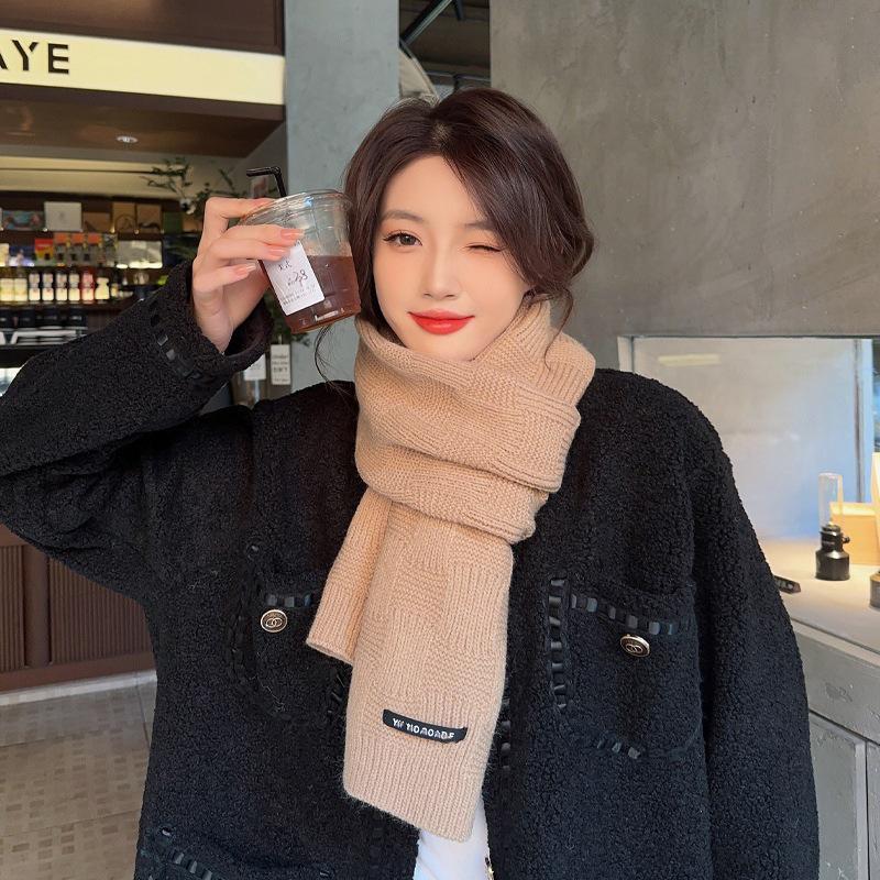 Korean Style Double-Sided Plaid Neck Warmer Scarf – Extra Long & Thick for Couples and Women