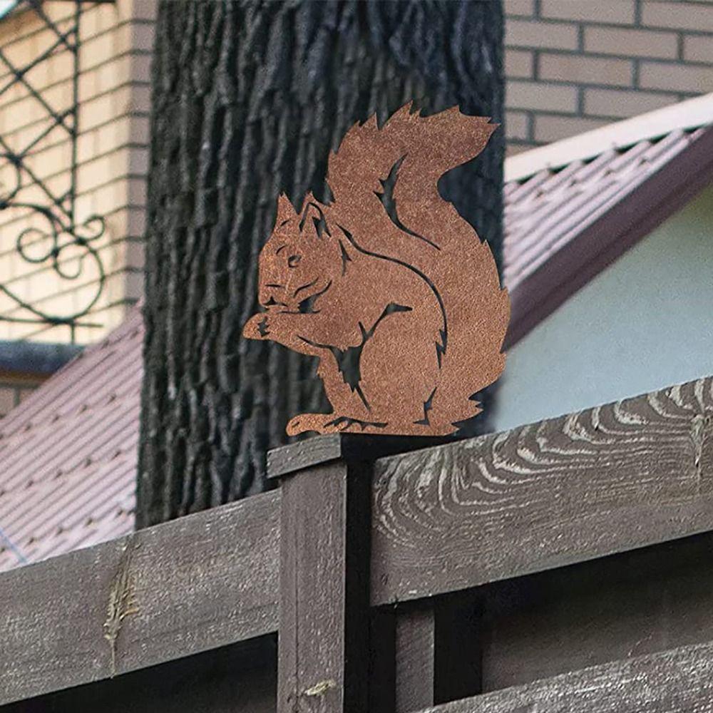 

Rusty Squirrel Plugin Metal Iron Decoration Floor Insertion Courtyard Style 2