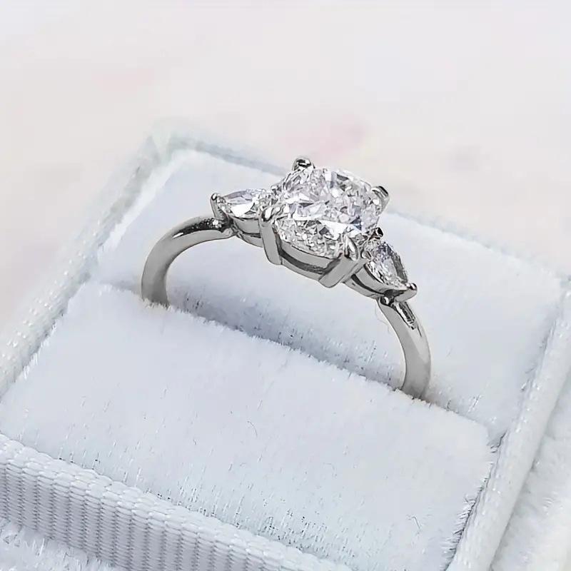 Generous Temperament Four-Claw Zircon Ring, Women'S Imitation Wedding Ring Slightly Inlaid Ring, Fashionable Personalized Ring