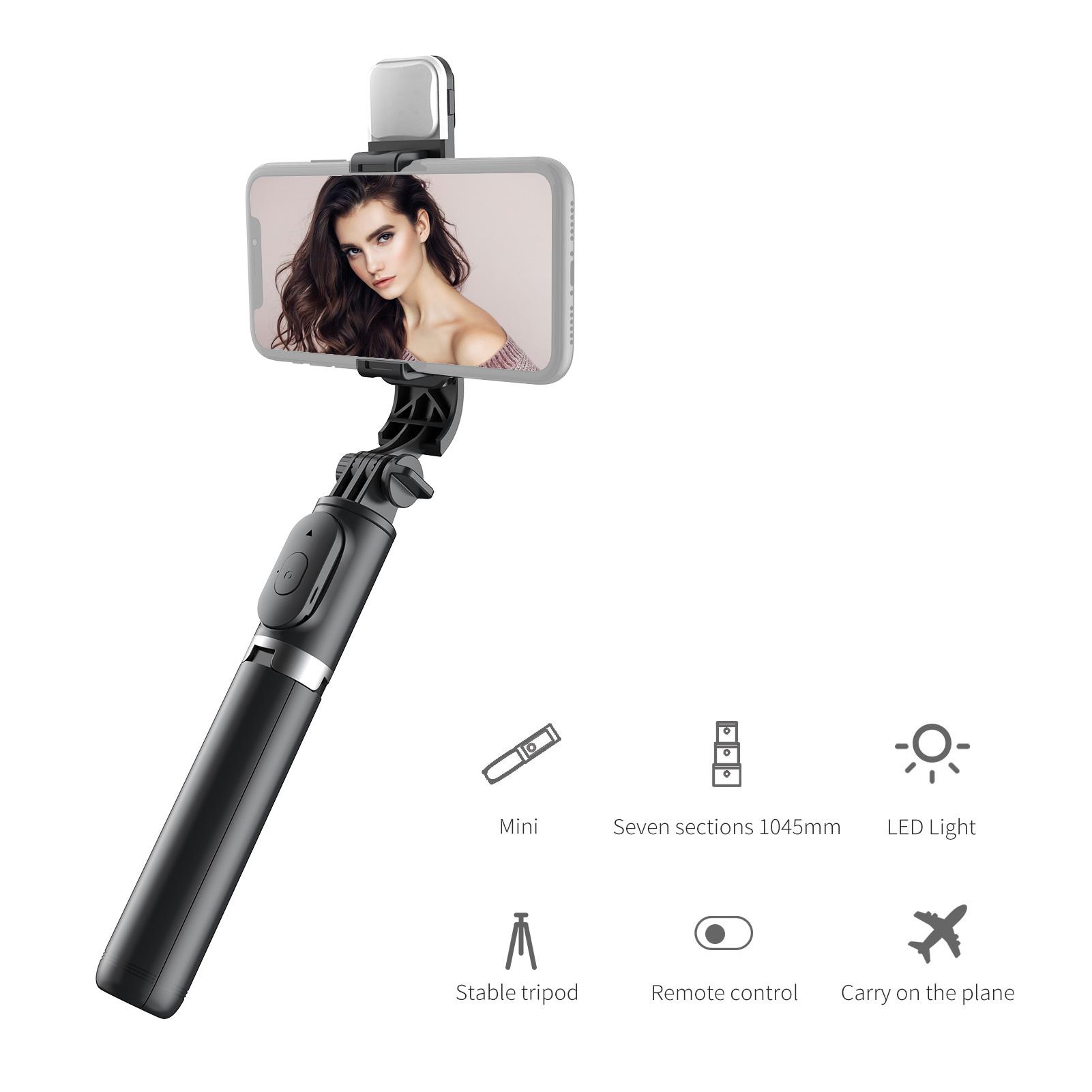

Multifunctional Wireless BT Selfie Stick Portable Extendable Tripod Stand with Fill Light 104.5cm Max. Length Remote чёрный