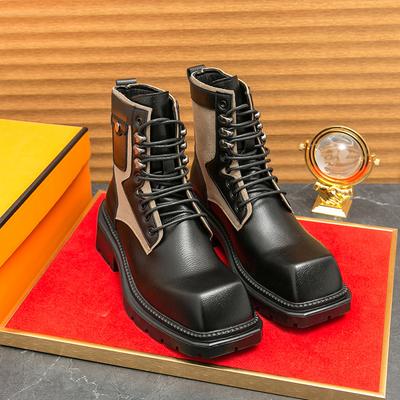 Botas Martin de venda quente europeias e americanas para homem outono cano alto recreativas de locomotive combate calçados de ferramenta marca da moda aumento cabeça grande