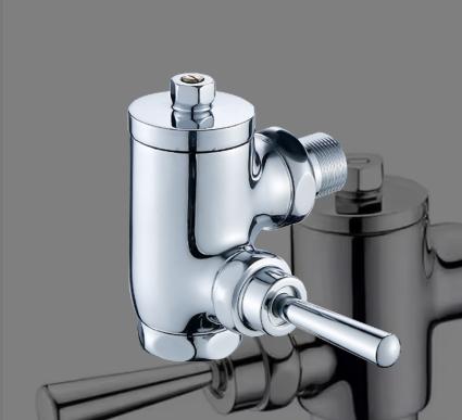 The Modern Wall-mounted Brass Manual Toilet Flush Valve Is Easy to Install